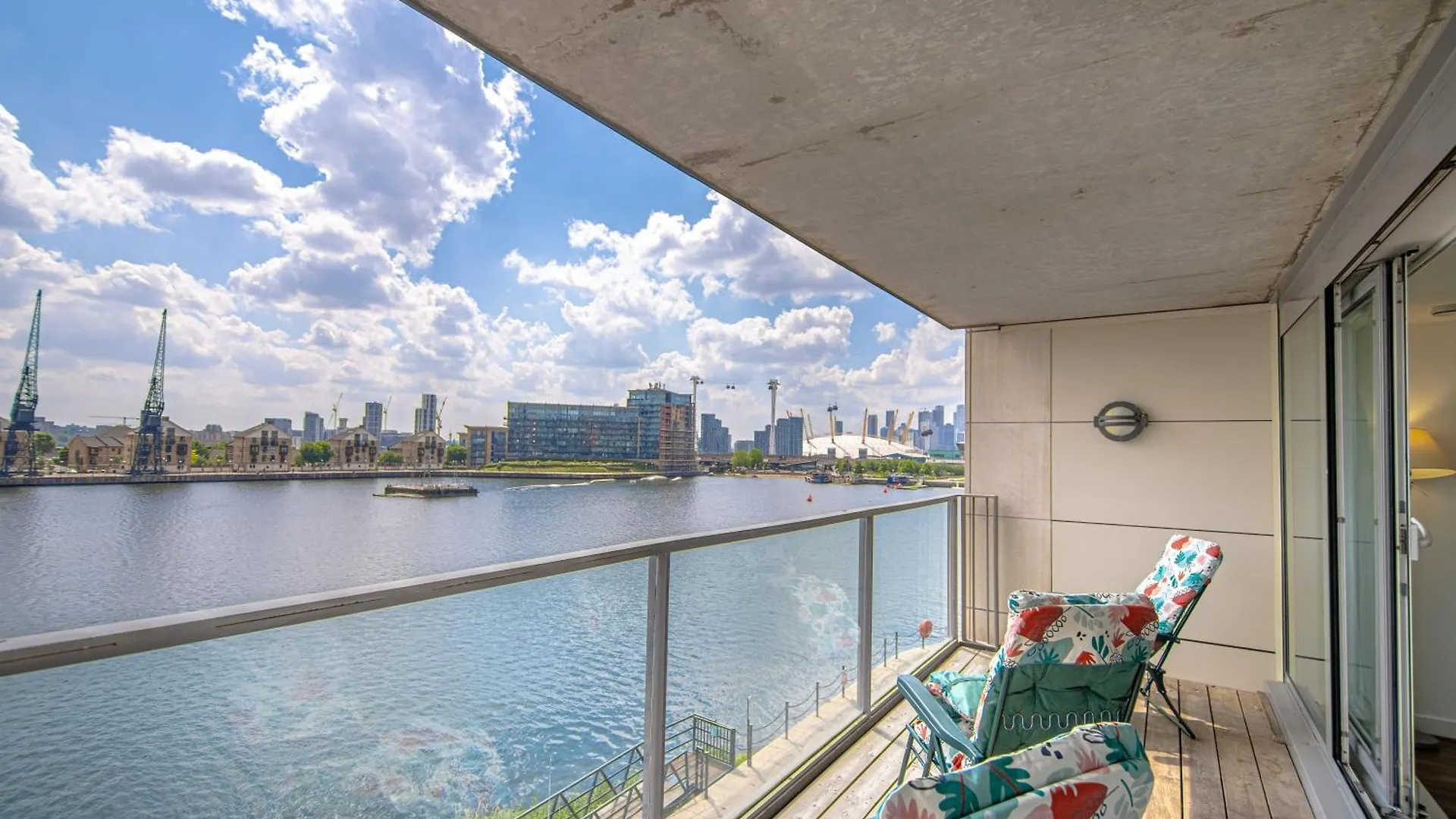 Apartment London Excel Waterfront Serenity